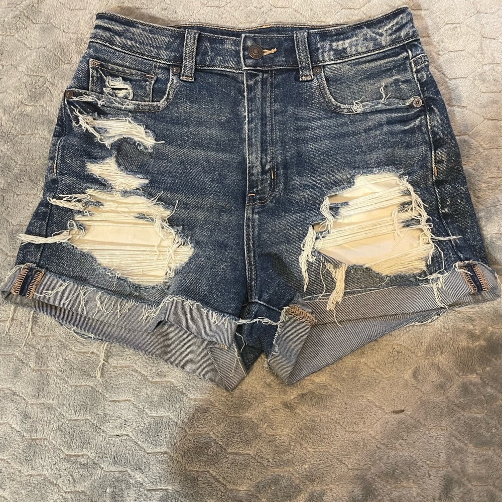 NWOT American Eagle shorts